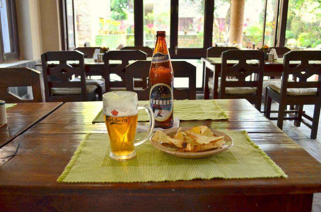 Mum'S Garden Resort Pokhara Bagian luar foto