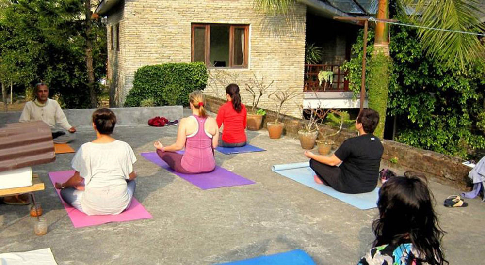 Mum'S Garden Resort Pokhara Bagian luar foto