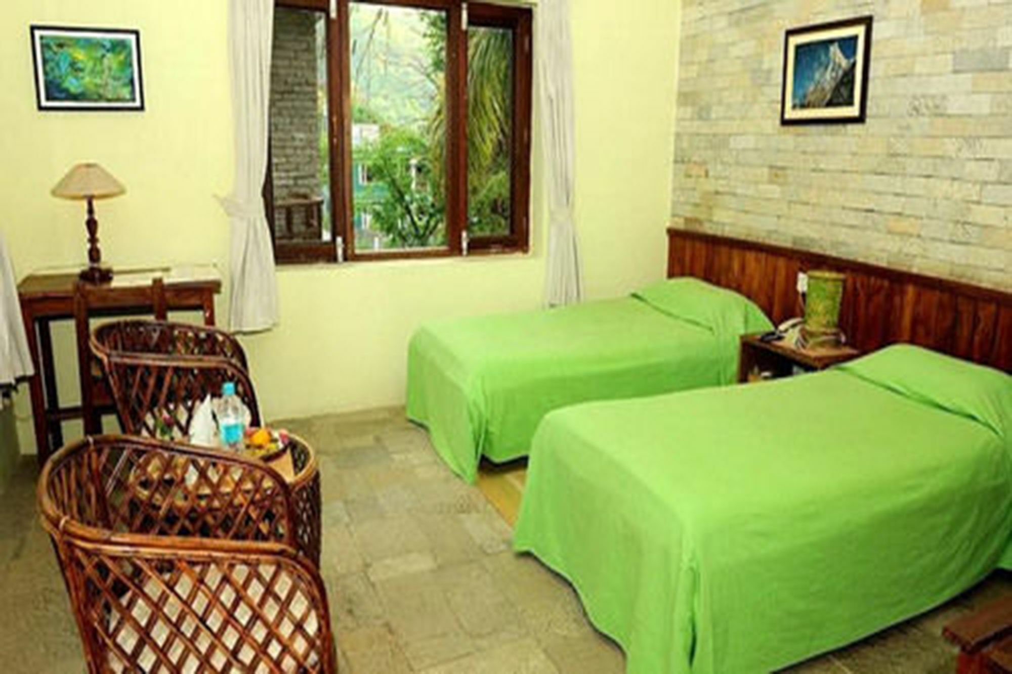 Mum'S Garden Resort Pokhara Bagian luar foto